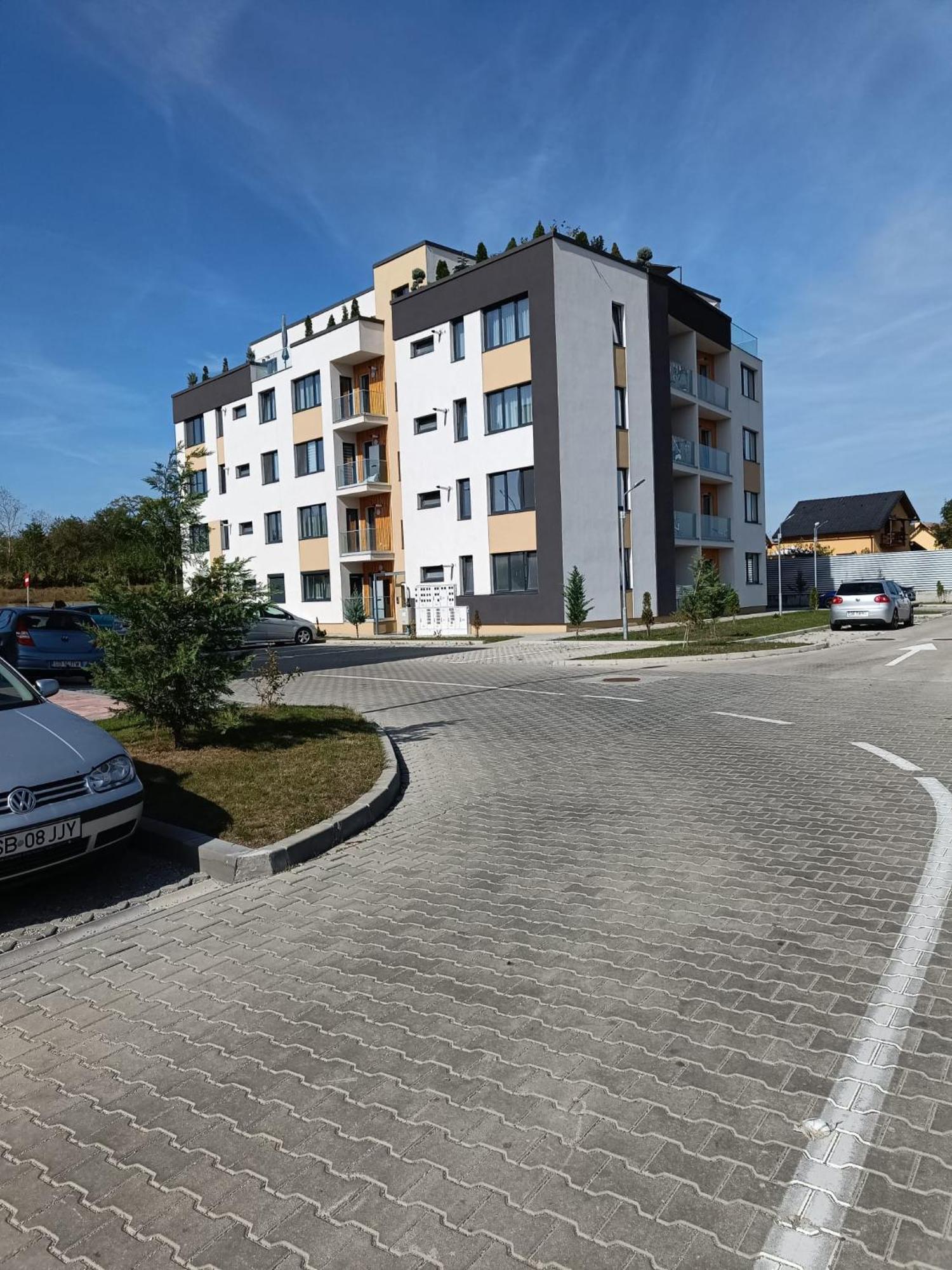 סיביו Amazing Mountain View Apartment מראה חיצוני תמונה