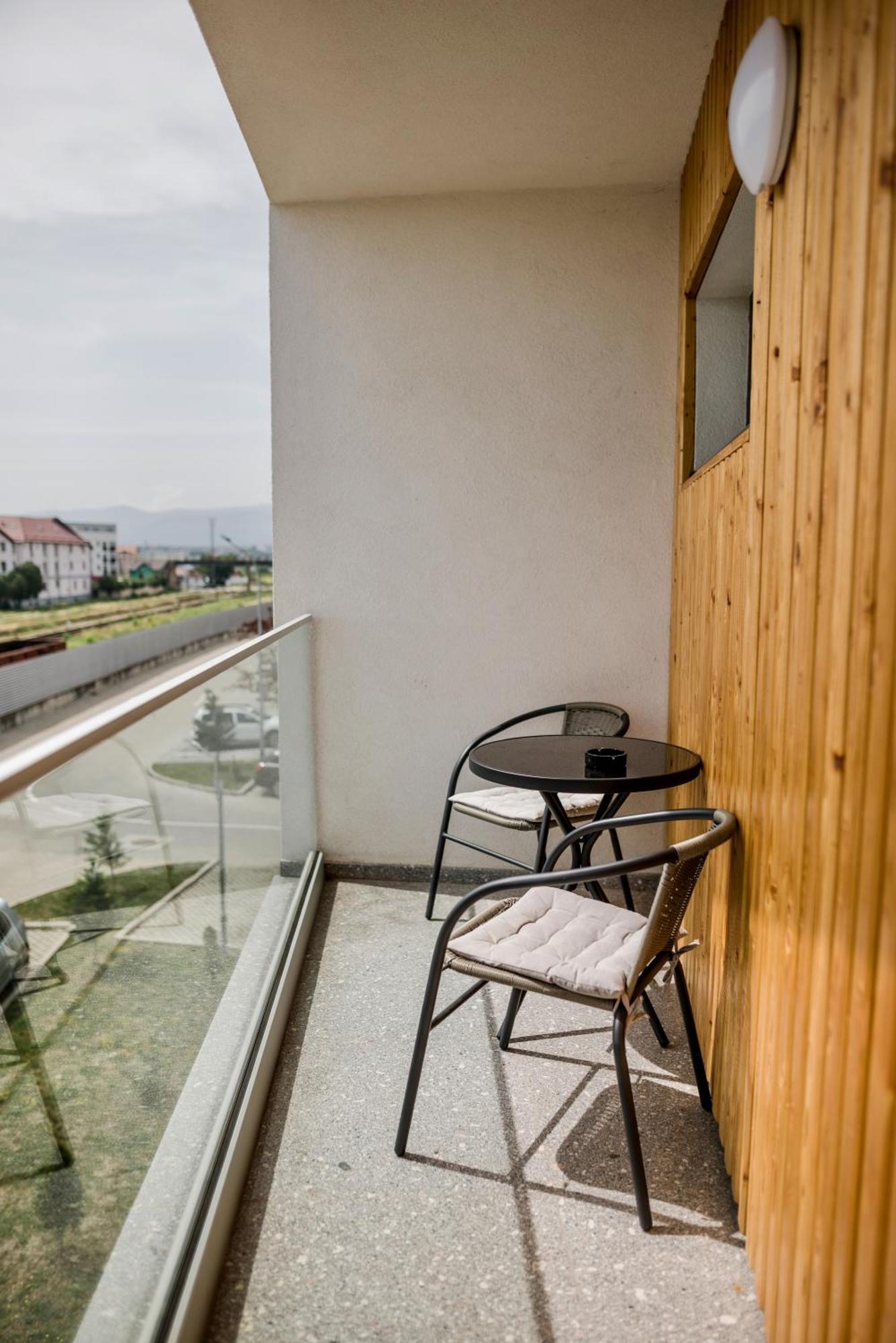 סיביו Amazing Mountain View Apartment מראה חיצוני תמונה