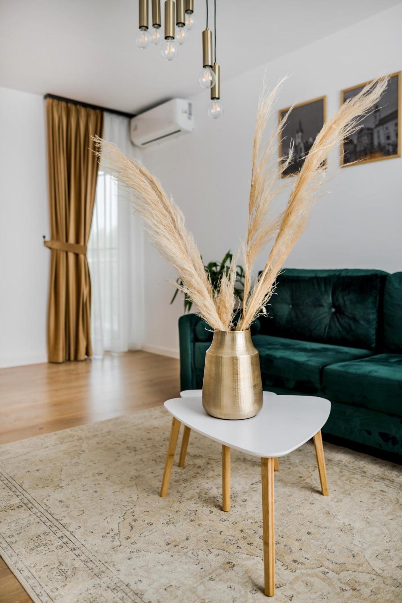 סיביו Amazing Mountain View Apartment מראה חיצוני תמונה